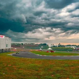 https://franciacorta-karting-rooms.it-lombardy.com