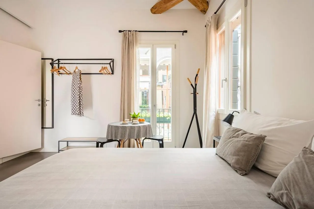 Guest house Hinc Domus - Venezia Historical City Center